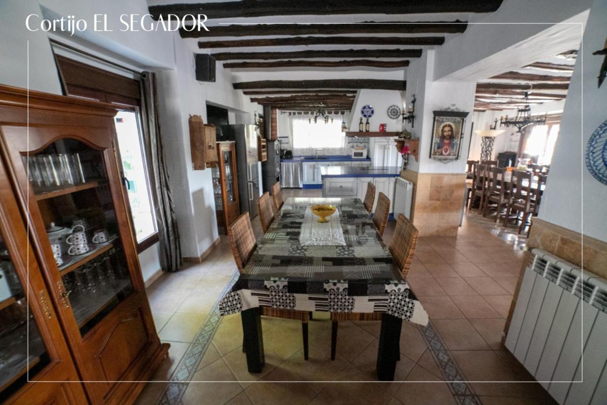 Cortijo El Segador Y El Capricho Βίλα Almedinilla Εξωτερικό φωτογραφία